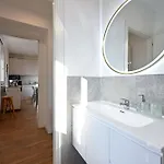Lora Luxury 6 ,free Private Parking, Self Check In Daire Como