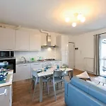 Apartment Lora Luxury 6 ,free Private Parking, Self Check In *