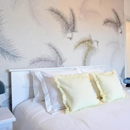 Apartment Lora Luxury 6 ,free Private Parking, Self Check In, Air Conditioner