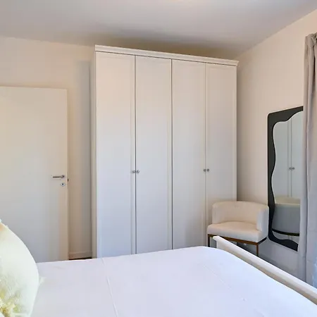 Lora Luxury 6 ,free Private Parking, Self Check In, Air Conditioner *