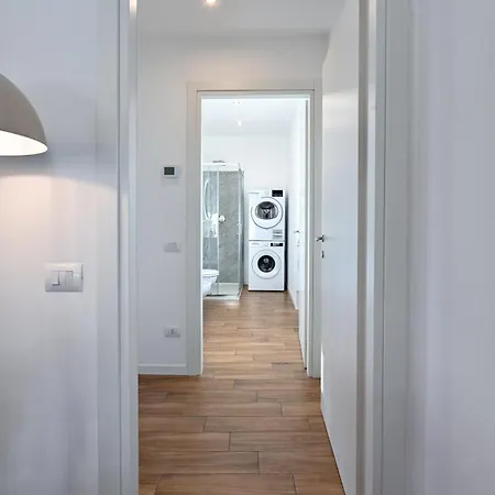 アパート Lora Luxury 6 Free Private Parking, Self Check In *