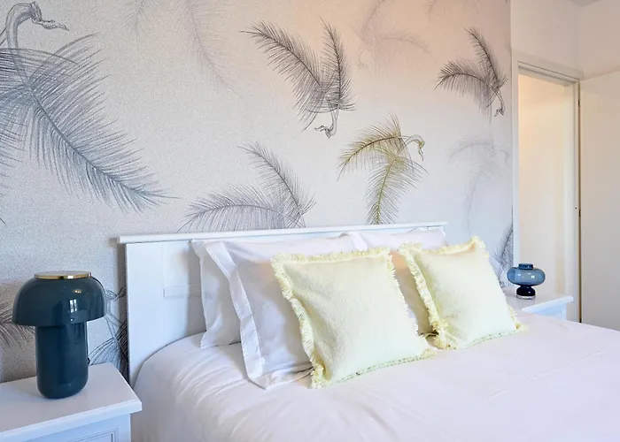 アパート Lora Luxury 6 Free Private Parking, Self Check In