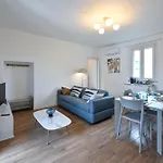 Lora Luxury 6 ,free Private Parking, Self Check In Como