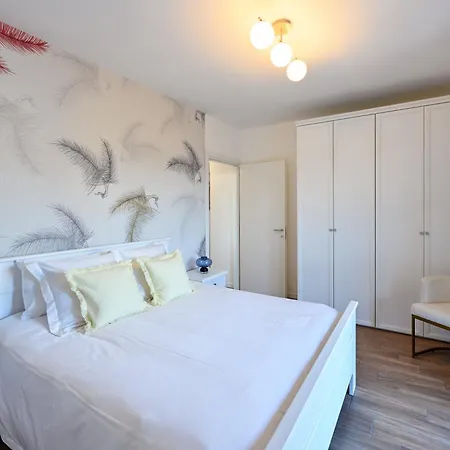 Appartement Lora Luxury 6 Free Private Parking, Self Check In *