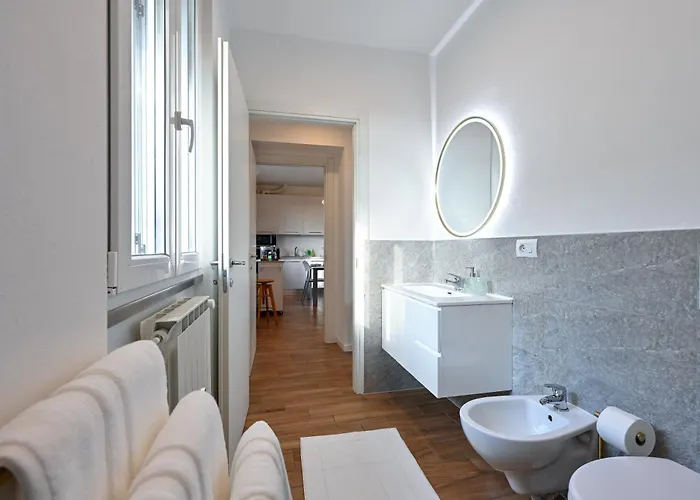 Appartement Lora Luxury 6 Free Private Parking, Self Check In